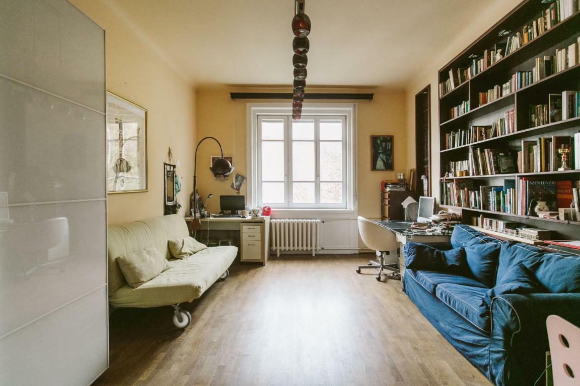 Apartment Luxury View On To The Castle